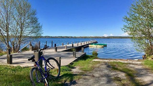 Lac de Léon via Instagram