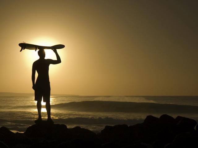 Surfer en Côte Landes Nature