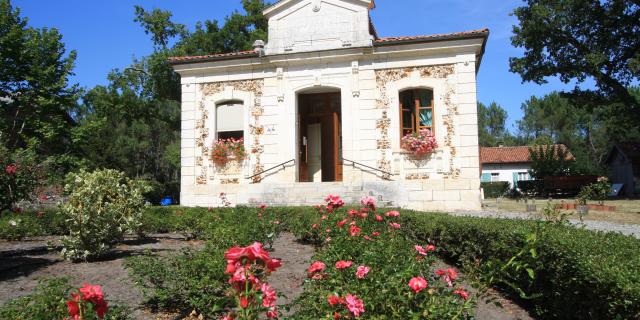 Mairie d'Uza