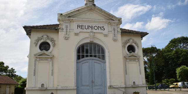 Salle des fêtes à Taller