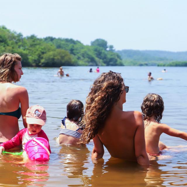 Famille au lac de Léon en Côte Landes Nature