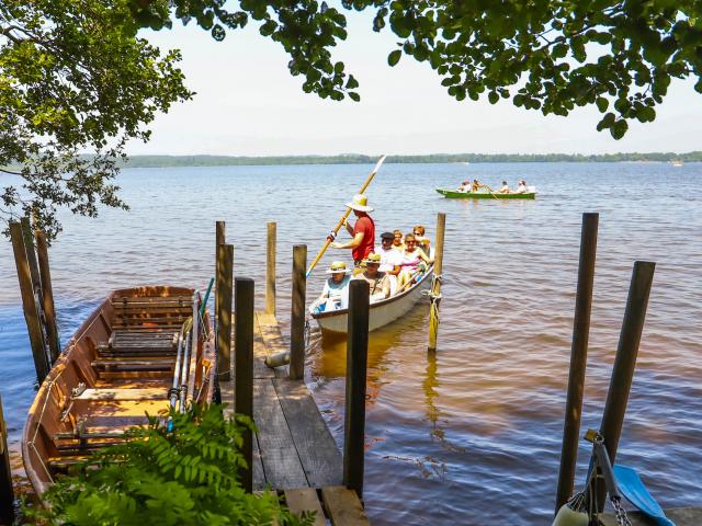 Embarcadère des Bateliers pour le Courant d'Huchet au Lac de Léon