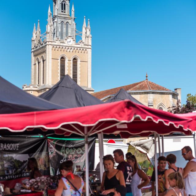 Marché estival à Lit-et-Mixe | Côte Landes Nature Tourisme